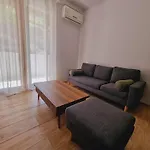 Teo's Deluxe Lejlighed *