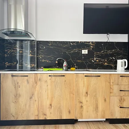 Teo's Deluxe Apartment Vlore