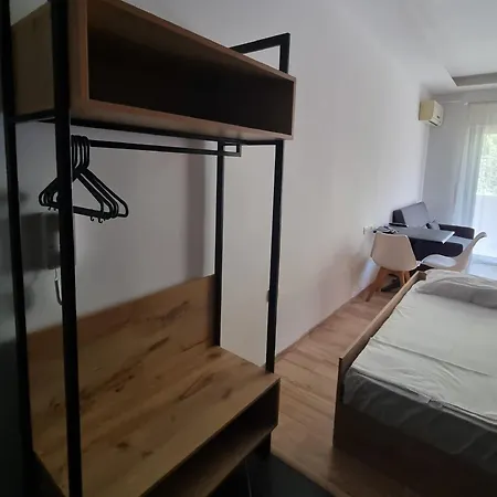 Teo's Deluxe Apartment Vlore